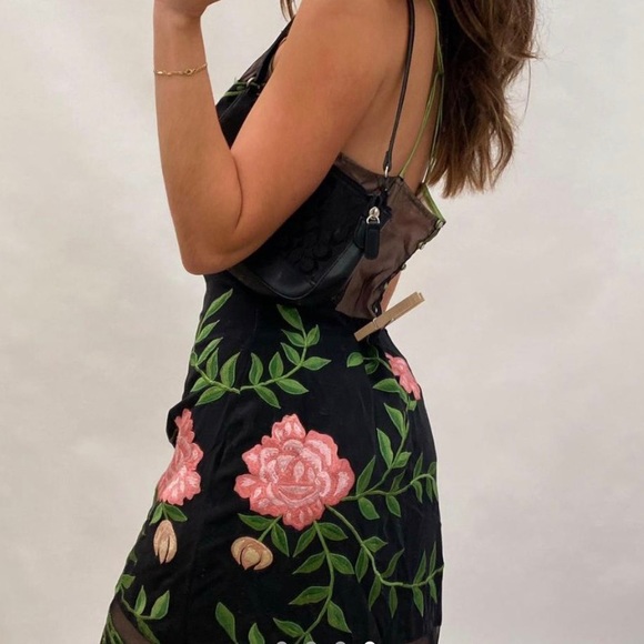 Vintage Silk Floral Embroidered Dress - Picture 4 of 5